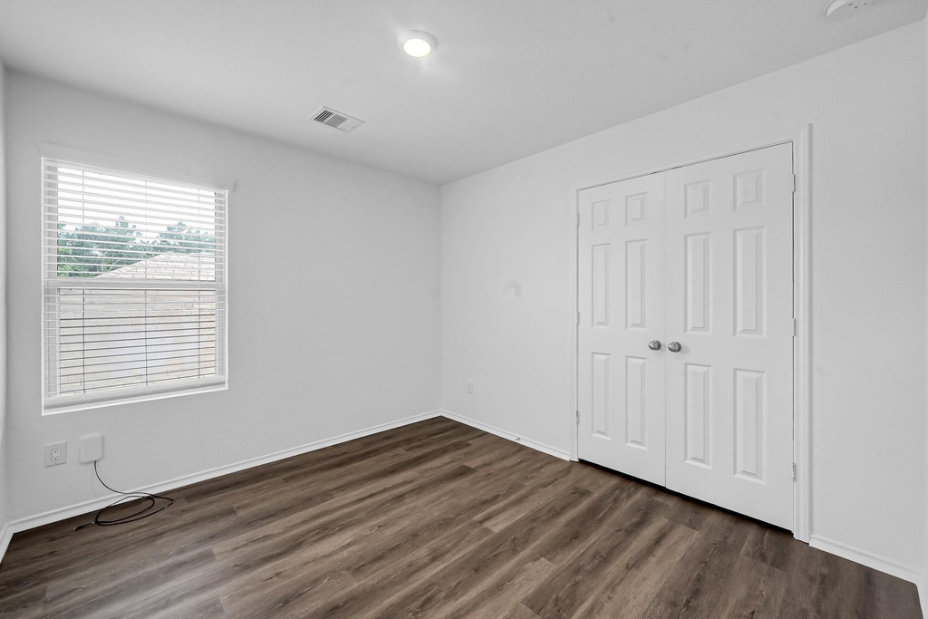 1714 Campos Court - Photo 16