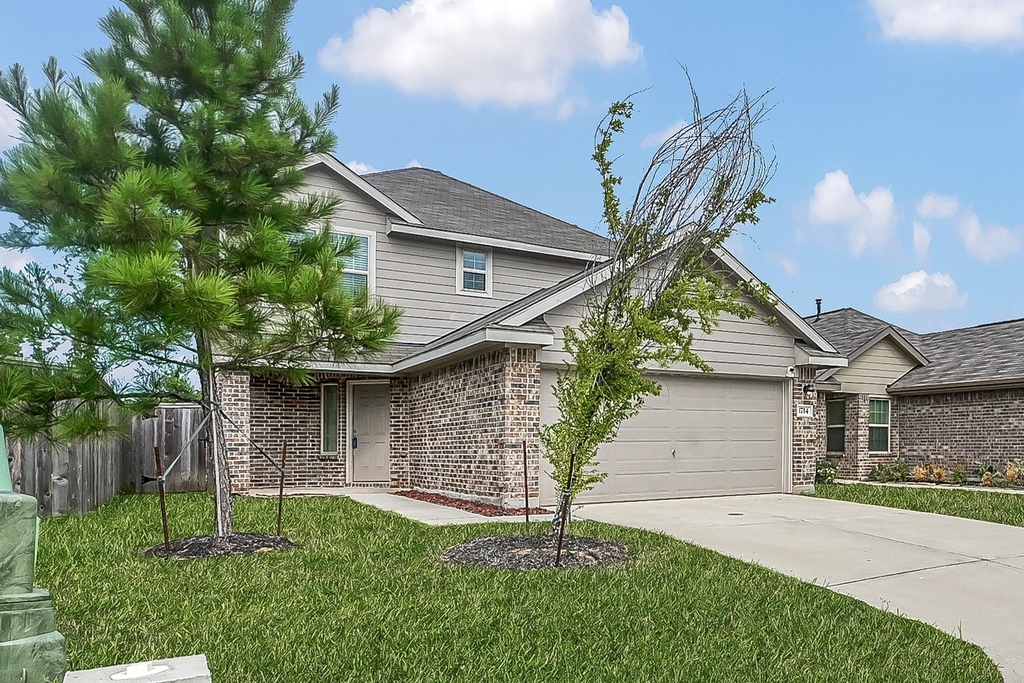 1714 Campos Court - Photo 0