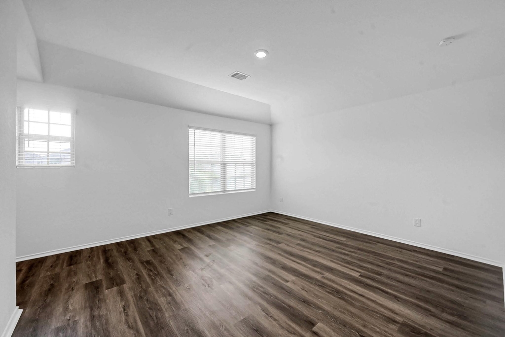 1714 Campos Court - Photo 9
