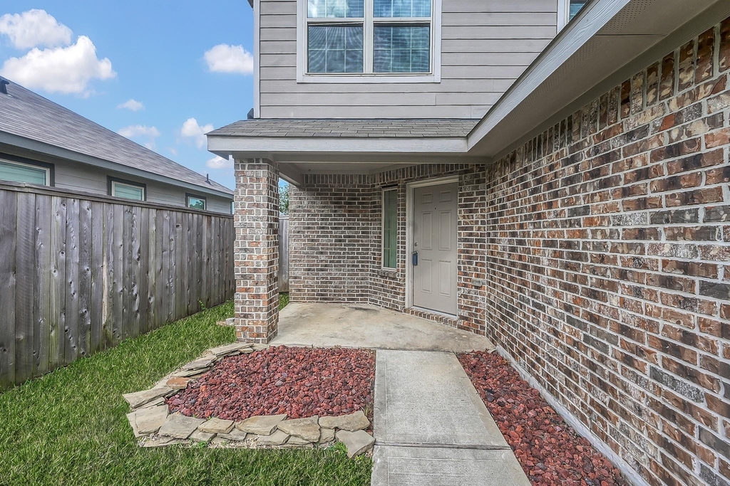 1714 Campos Court - Photo 1