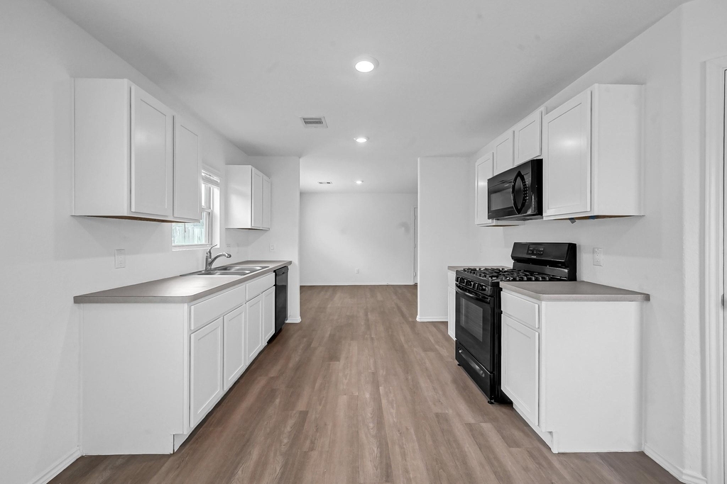 1714 Campos Court - Photo 7