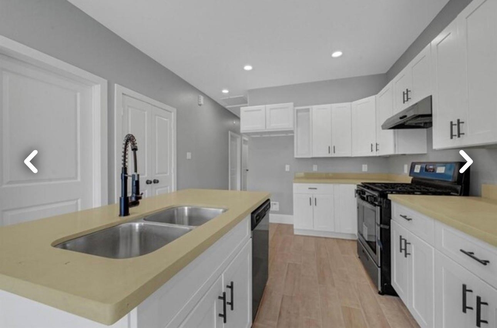 4631 Briscoe Street - Photo 1