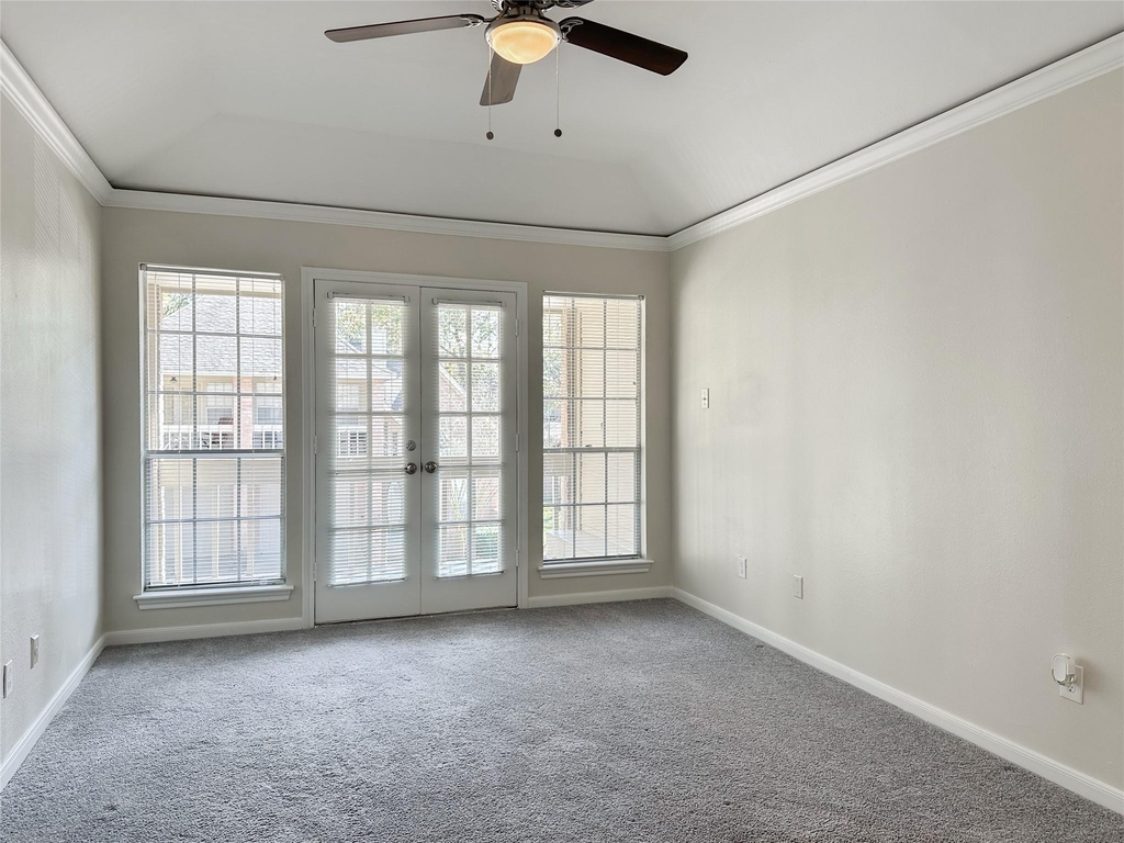 5515 Strack Road - Photo 27