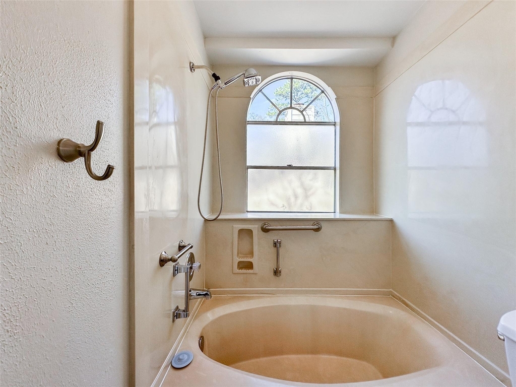 5515 Strack Road - Photo 25