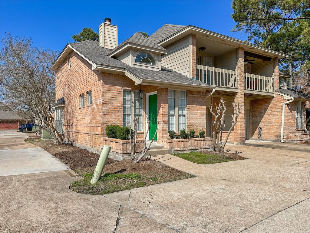 5515 Strack Road - Photo 2