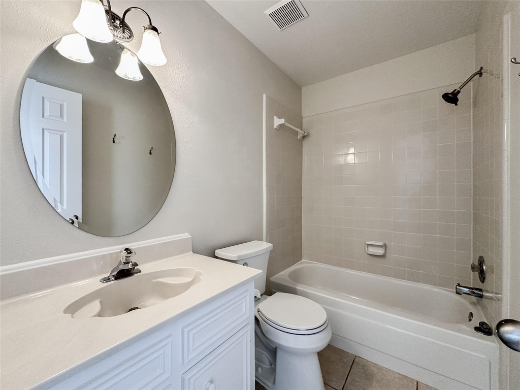 5515 Strack Road - Photo 19