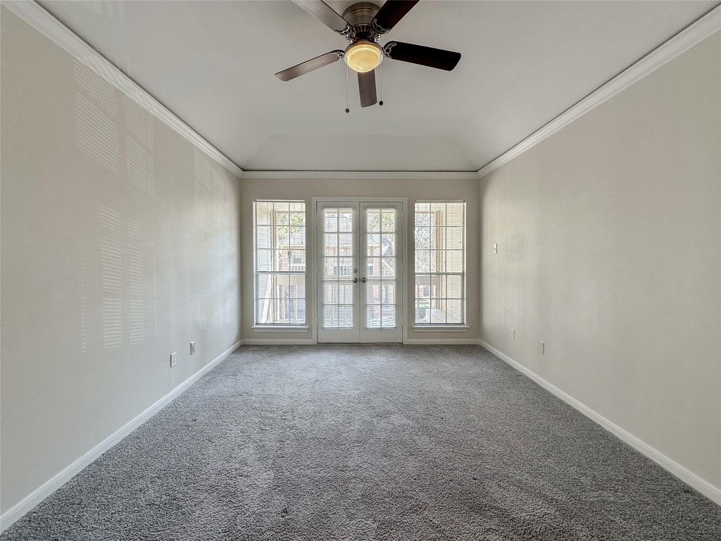 5515 Strack Road - Photo 26