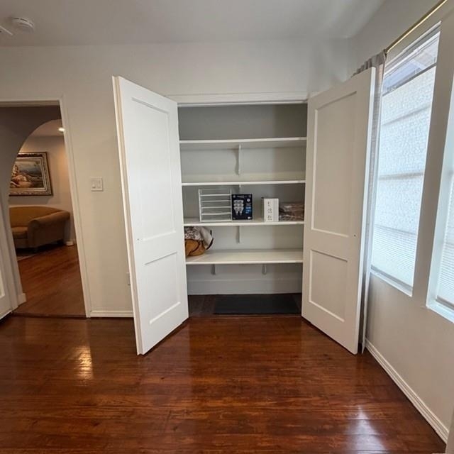 520 W 14th Street - Photo 9