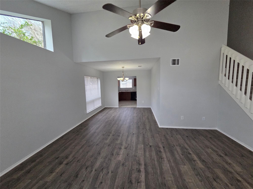 1454 Plumwood Drive - Photo 2