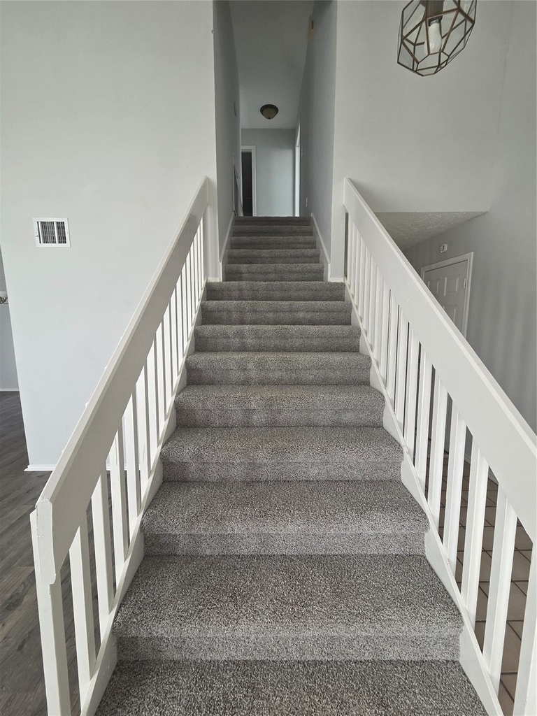 1454 Plumwood Drive - Photo 4