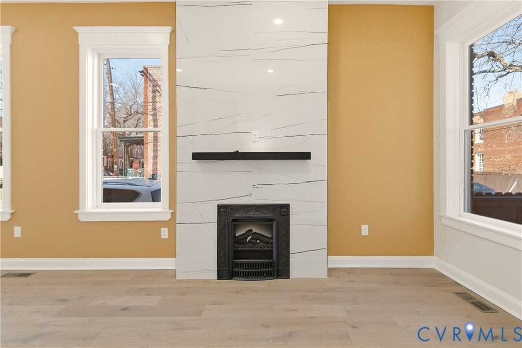 316 W Clay St - Photo 14