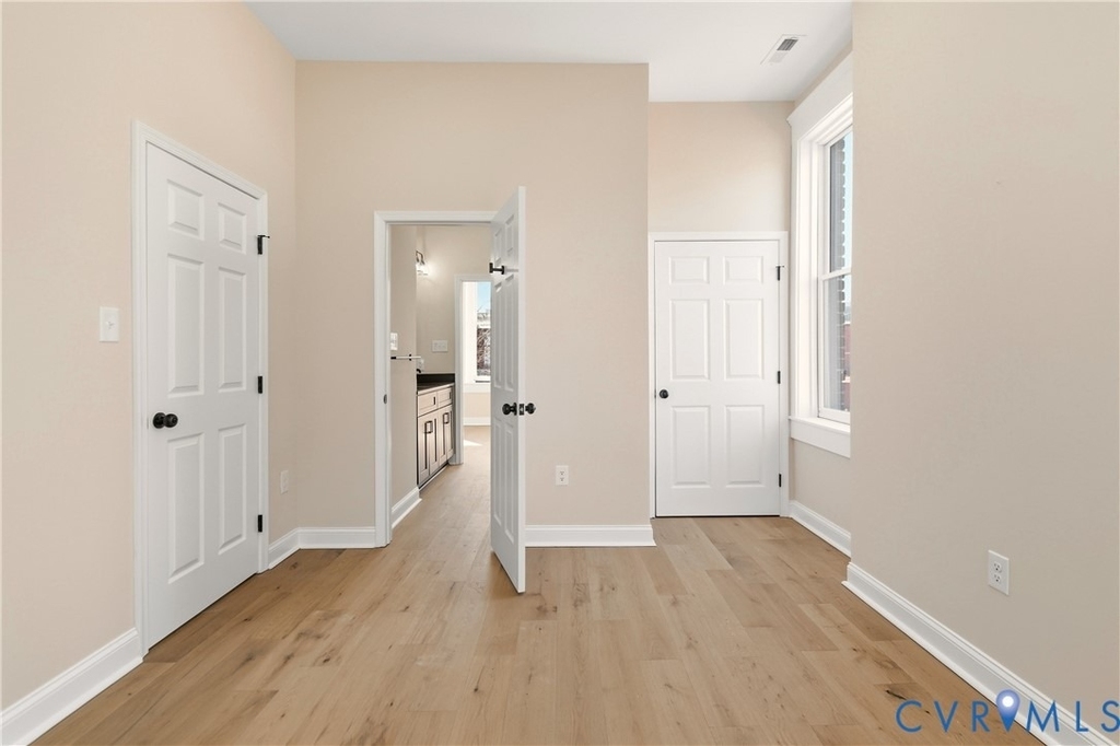 316 W Clay St - Photo 33