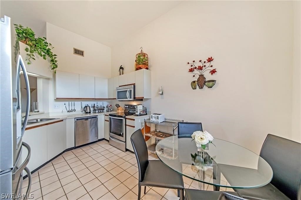 643 Beachwalk Circle - Photo 1