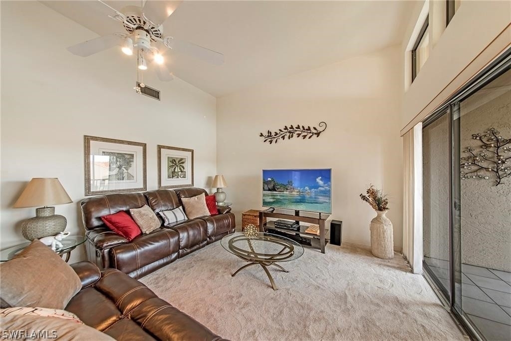 643 Beachwalk Circle - Photo 8