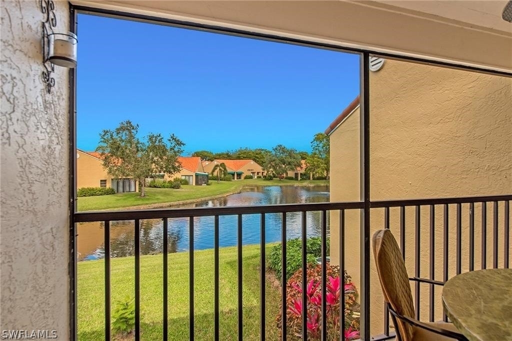 643 Beachwalk Circle - Photo 7