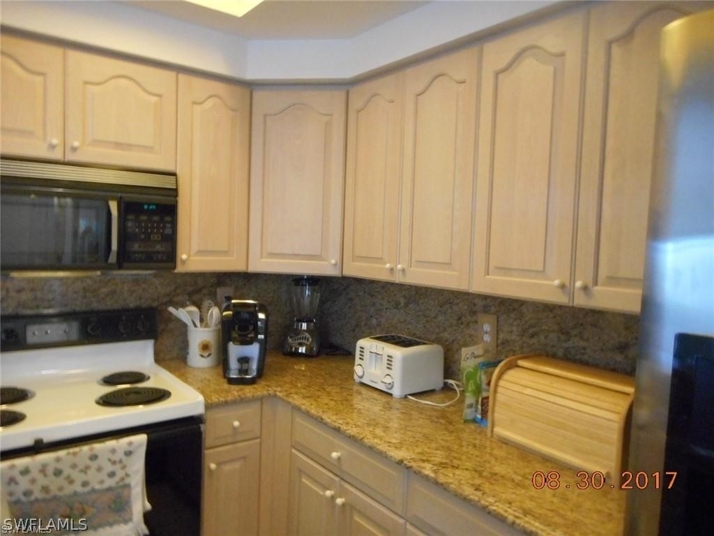 6770 Pelican Bay Boulevard - Photo 11