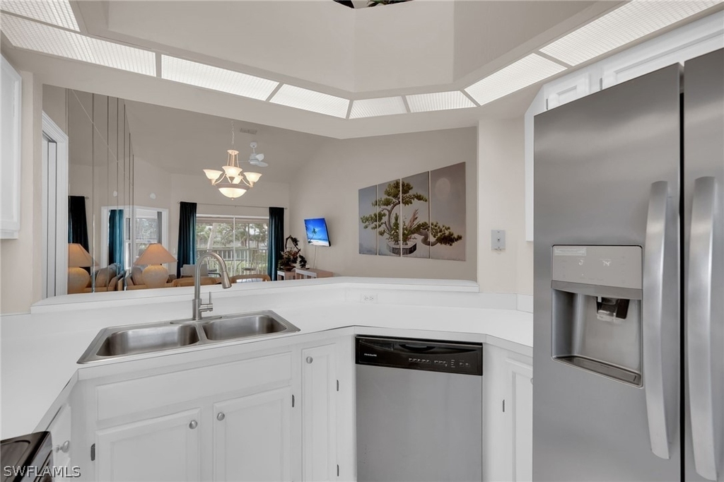 3921 Leeward Passage Court - Photo 4