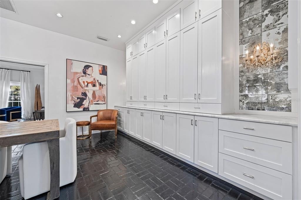 3301 W Morrison Avenue - Photo 15