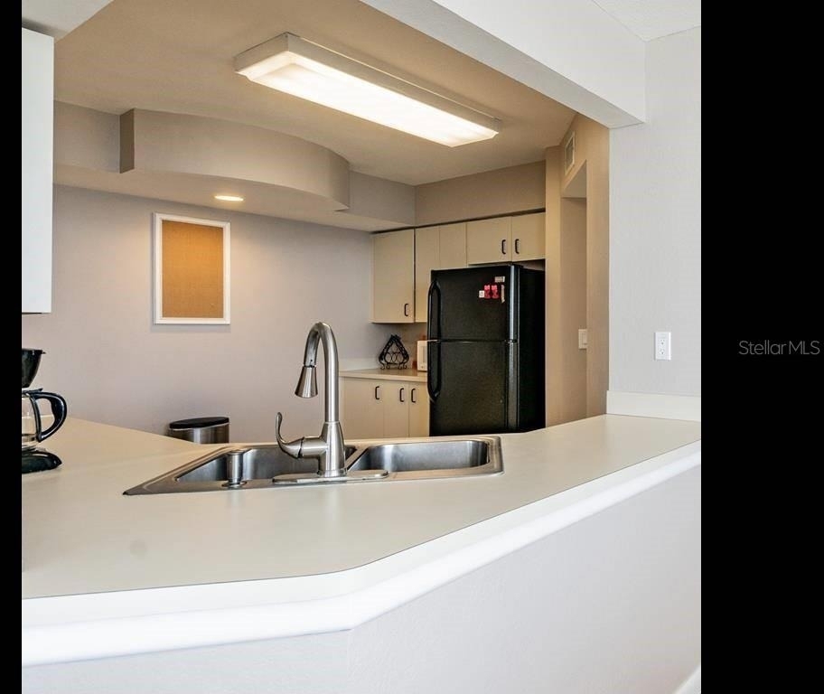 6081 Bahia Del Mar Circle - Photo 3