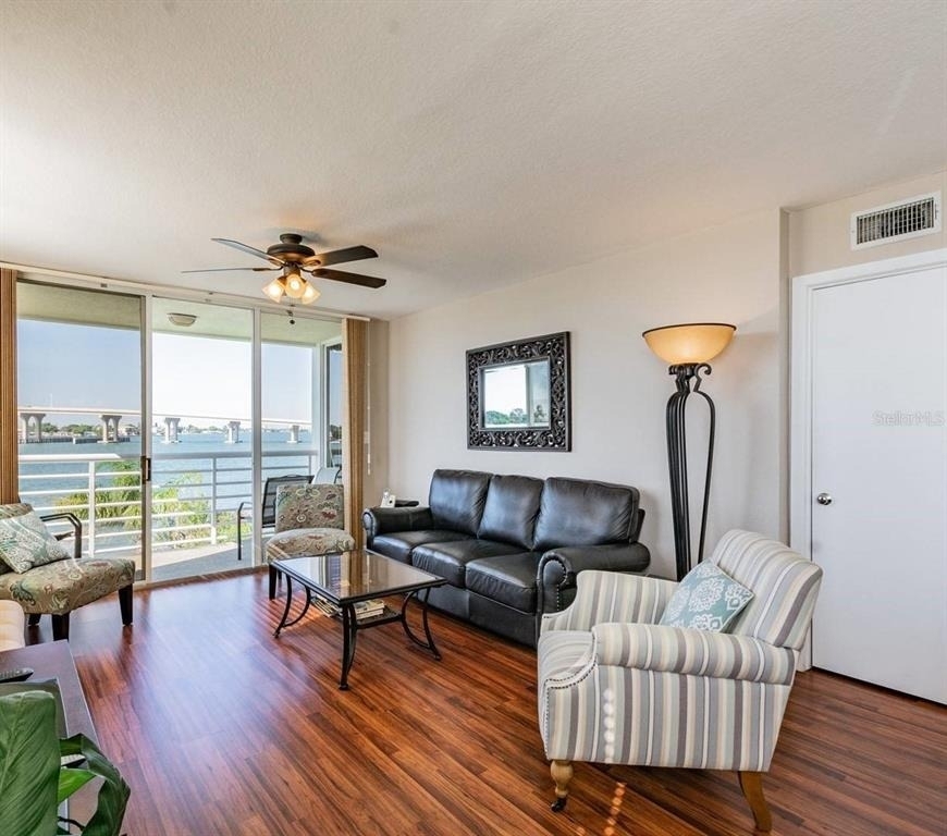6081 Bahia Del Mar Circle - Photo 7