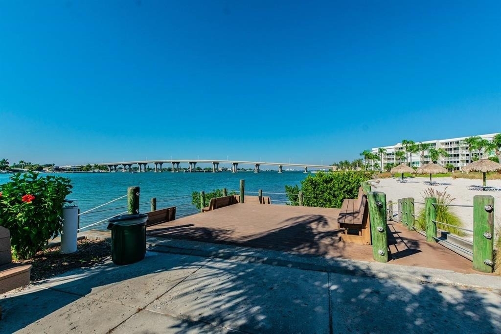 6081 Bahia Del Mar Circle - Photo 20