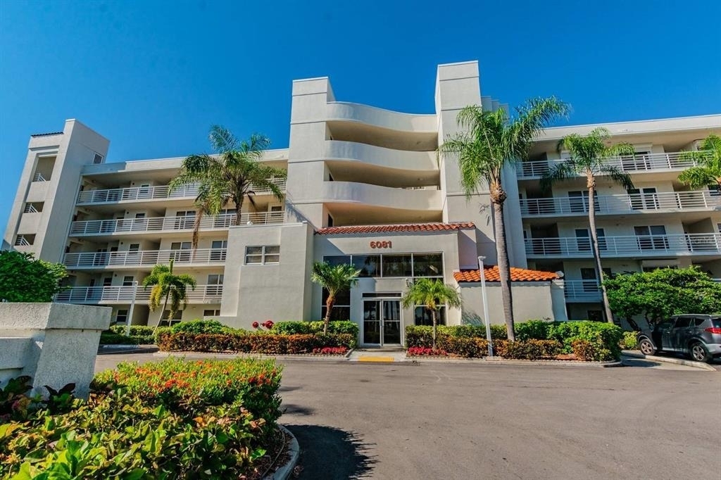 6081 Bahia Del Mar Circle - Photo 1