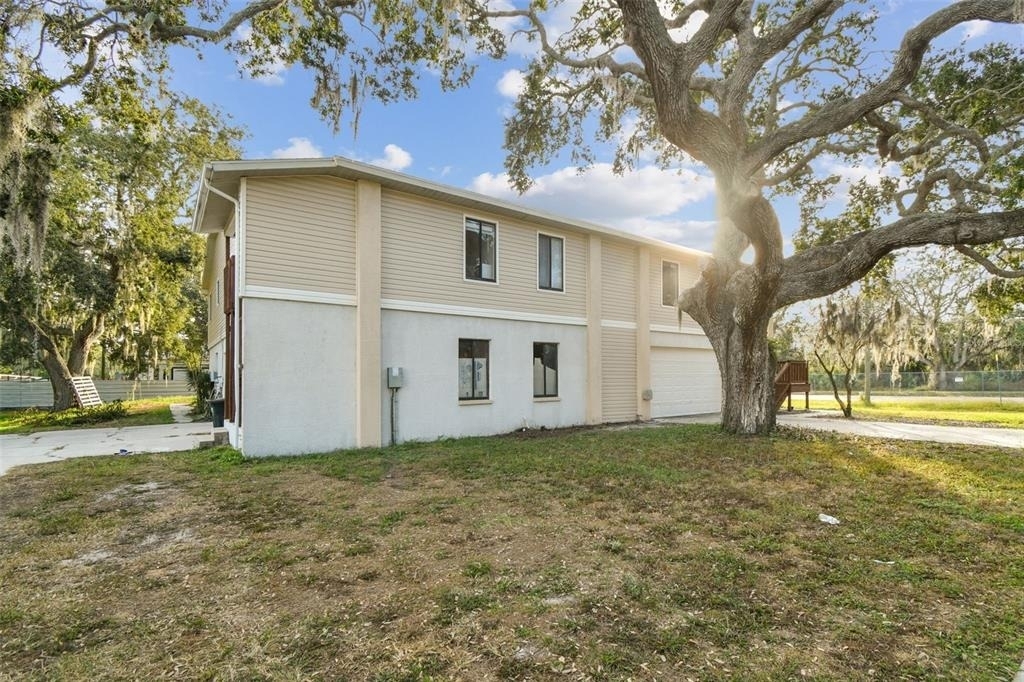 1734 Rumar Lane - Photo 6