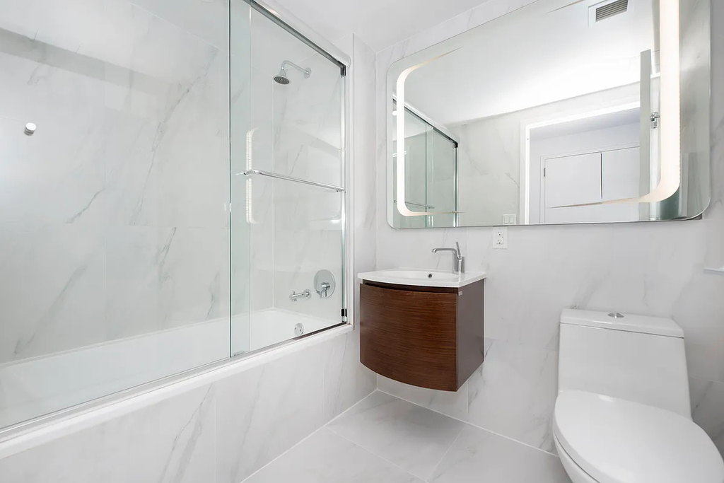 138 East 12th Street - Photo 3