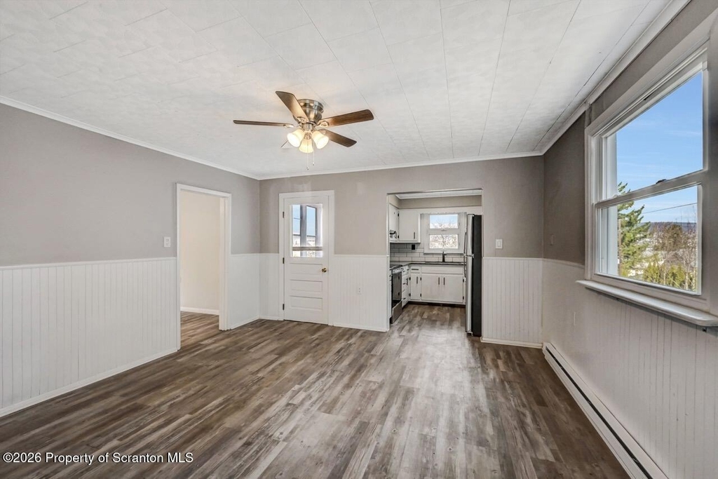 814 S Webster Avenue - Photo 26