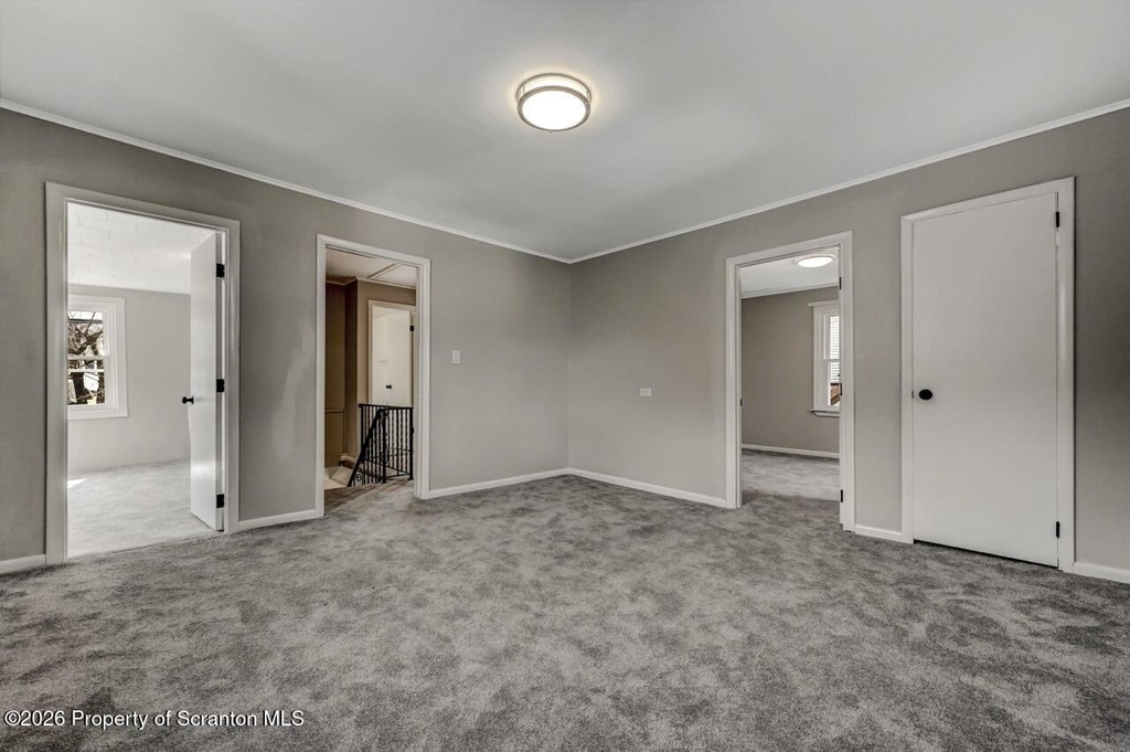 814 S Webster Avenue - Photo 45