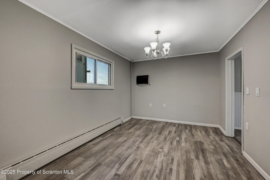 814 S Webster Avenue - Photo 7