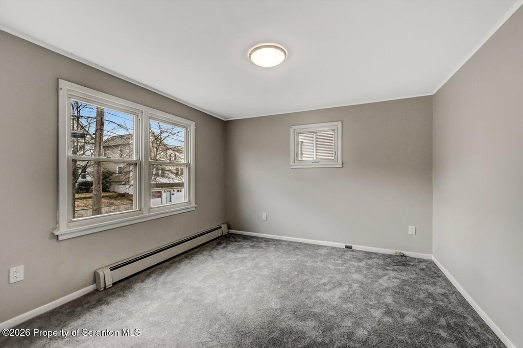 814 S Webster Avenue - Photo 51