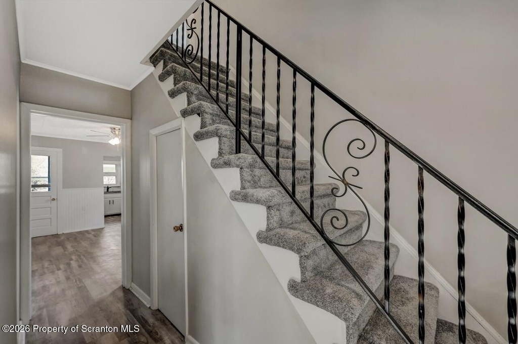 814 S Webster Avenue - Photo 25