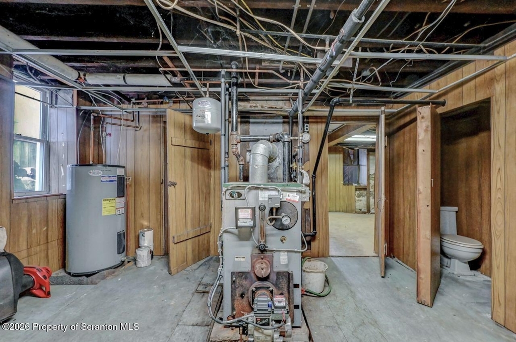 814 S Webster Avenue - Photo 53