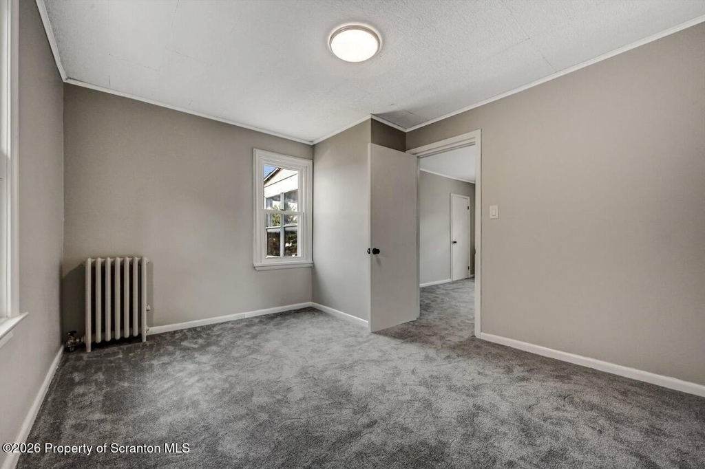814 S Webster Avenue - Photo 34