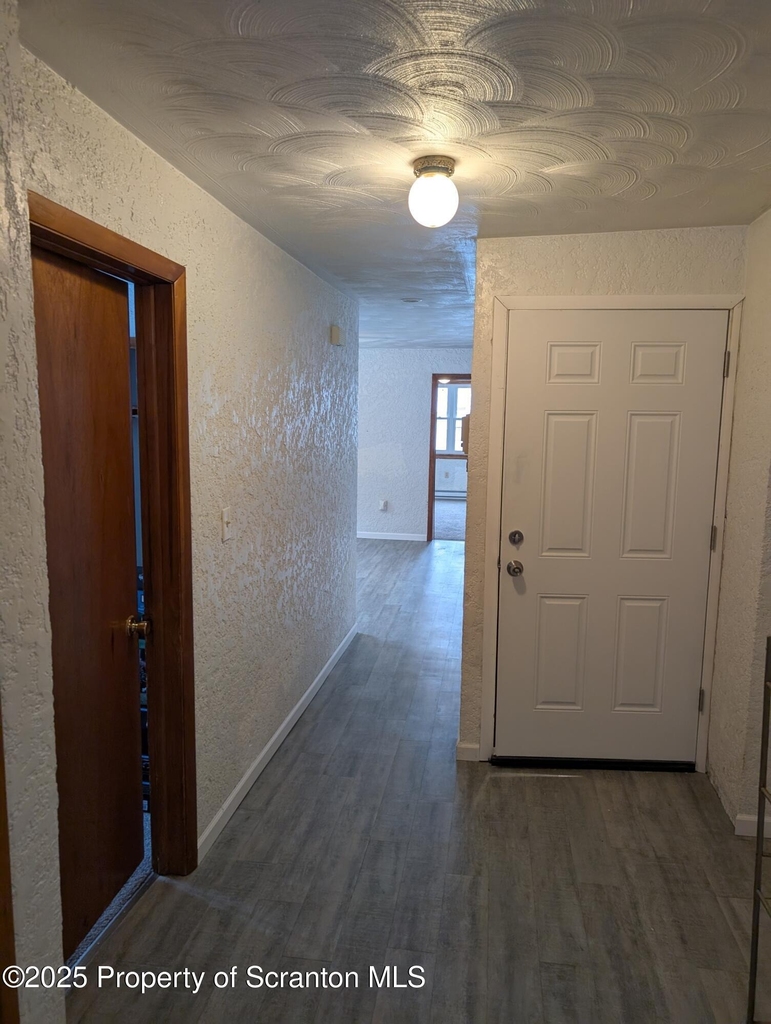 118 1/2 Broad Street - Photo 1