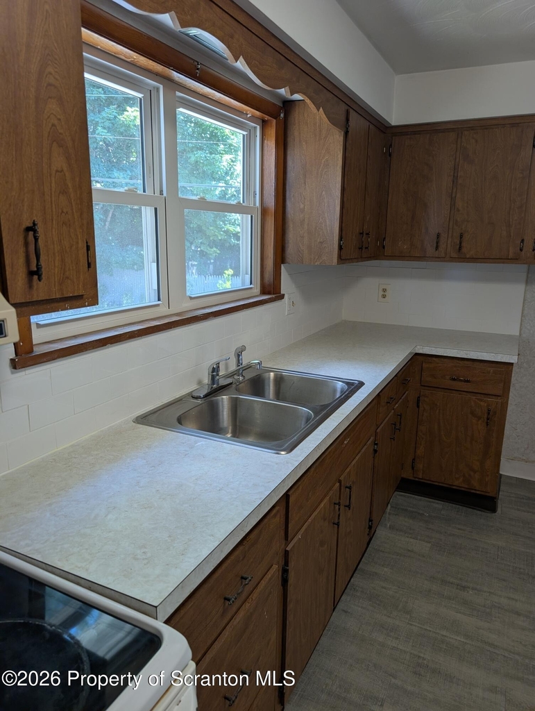 118 1/2 Broad Street - Photo 8