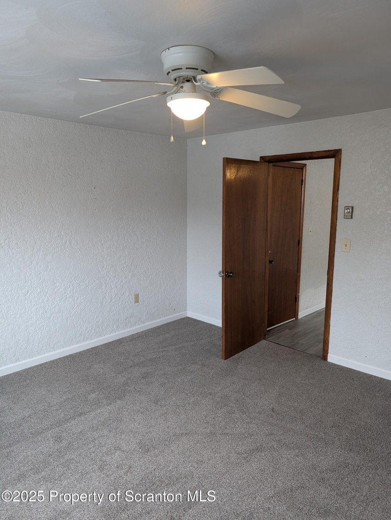 118 1/2 Broad Street - Photo 4