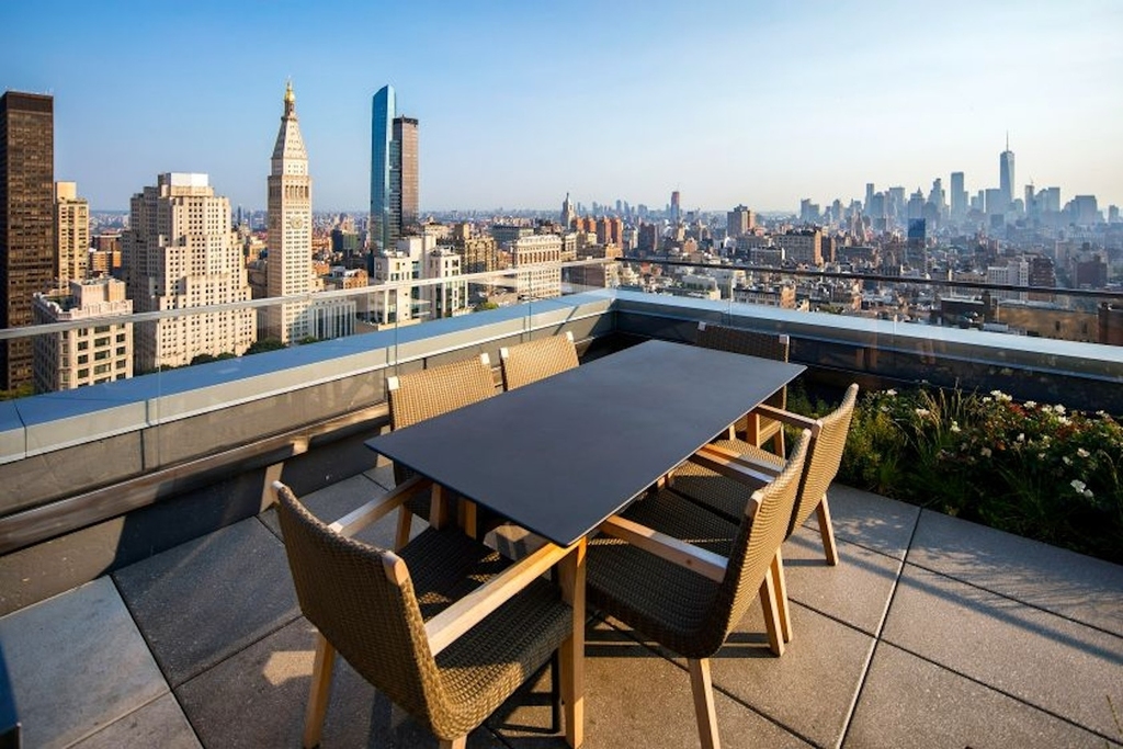 6th Avenue, New York, NY 10001 - Photo 5
