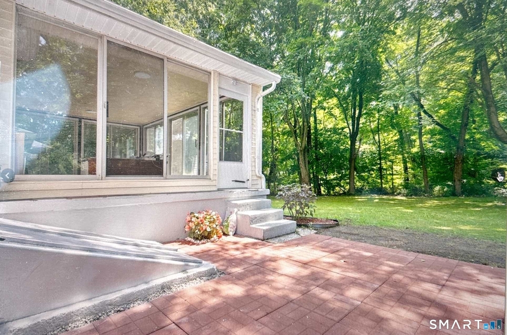 303 Bunker Hill Avenue - Photo 4