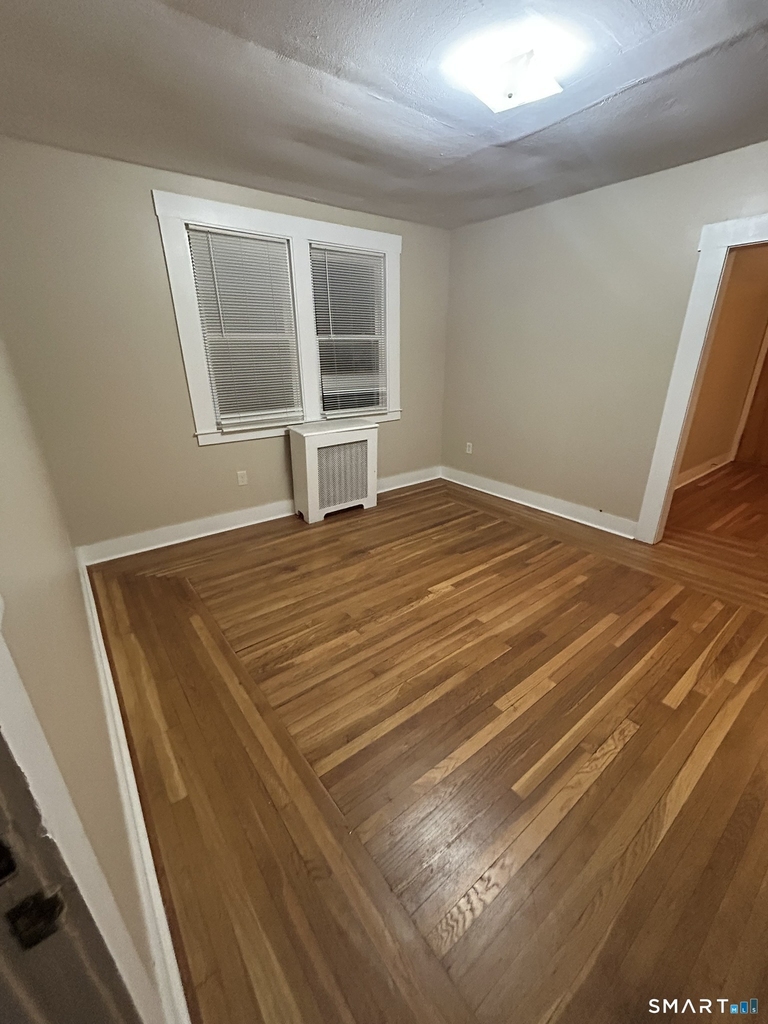 54 Sherman Avenue - Photo 2