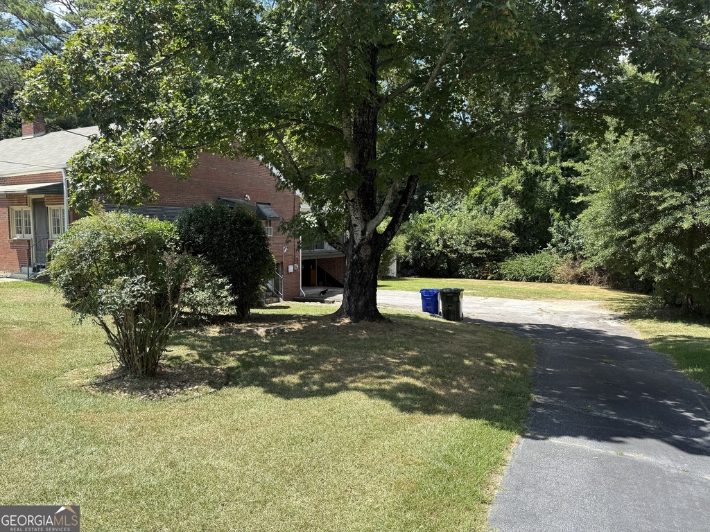 998 Highland Circle Se - Photo 2