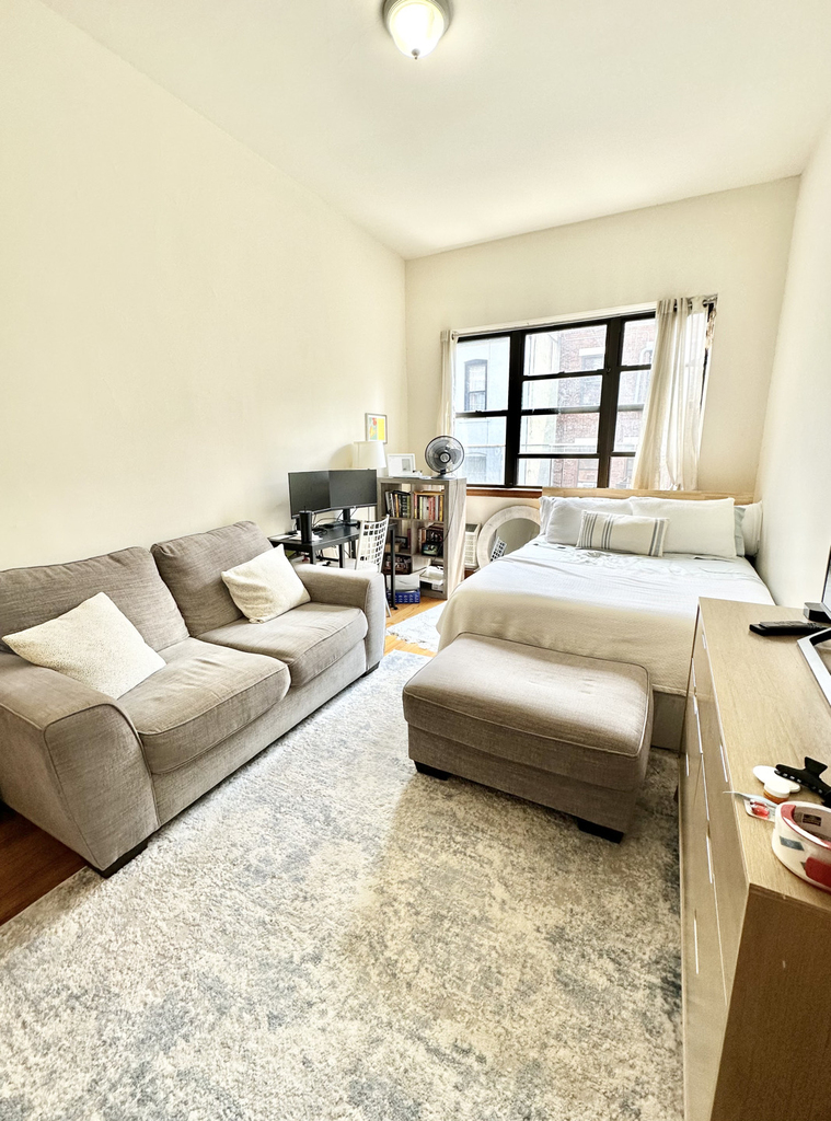 West 79th Street - Photo 2