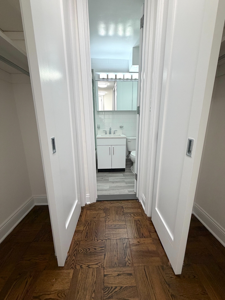 East 36th Street - Photo 5