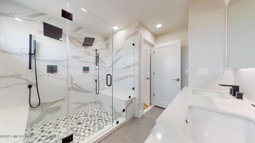 1 Howland Avenue - Photo 11