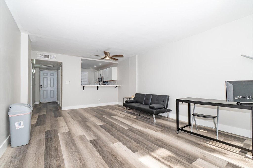 119 Royal Park Drive - Photo 8