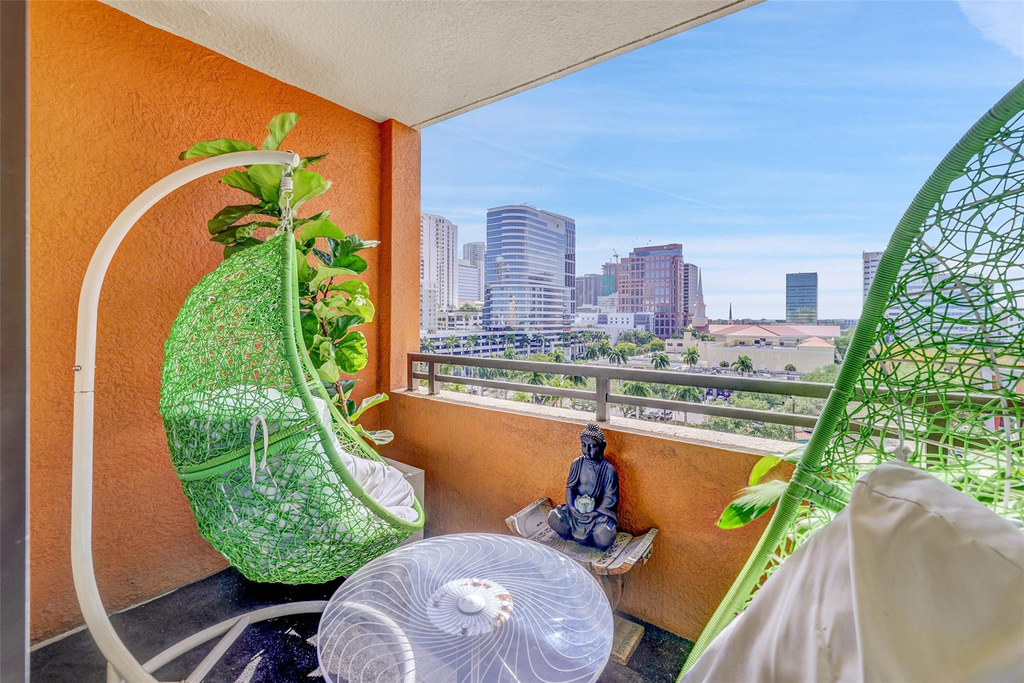 110 N Federal Highway - Photo 17