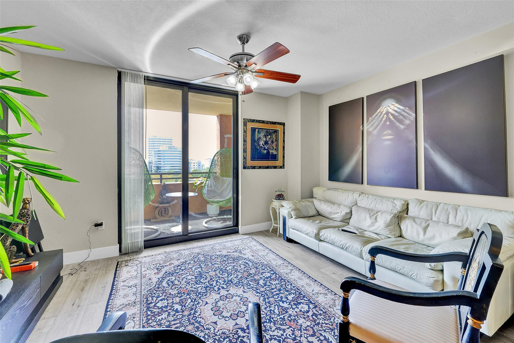 110 N Federal Highway - Photo 2