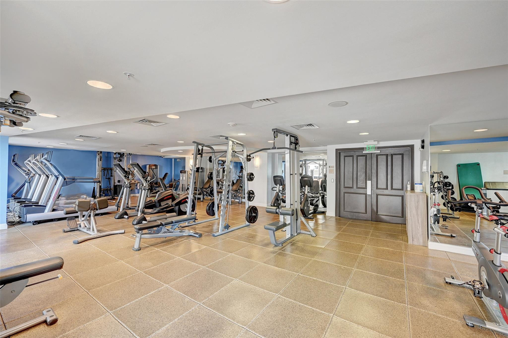 110 N Federal Highway - Photo 20