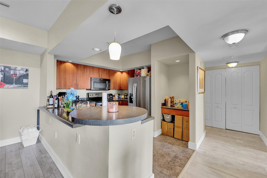 110 N Federal Highway - Photo 8